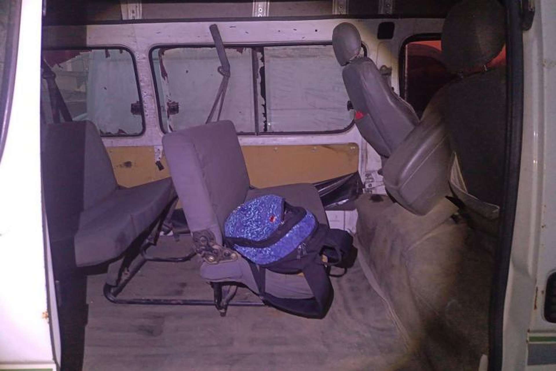 Used Jinbei Hiace 2014 2.0L 5th Generation Kuaiyunwang Business Version 4G19 Left Rear Seat