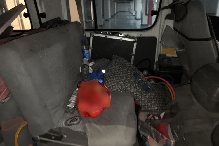 Used Jinbei Hiace 2014 2.0L 5th Generation Kuaiyunwang Business Version 4G19 Left Rear Seat