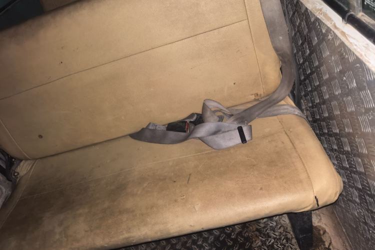 Used Jinbei Hiace 2014 2.0L Fifth-Generation Power King Classic V19 Left Rear Seat