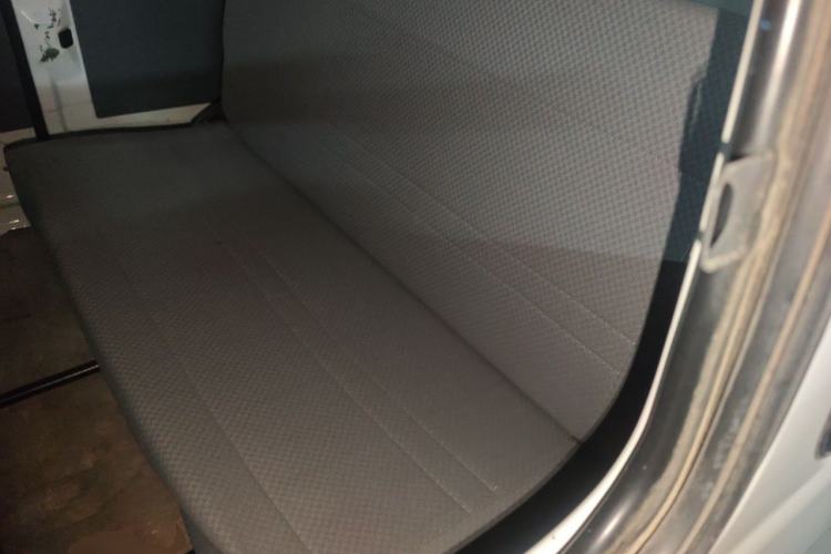 Used Jinbei Hiace 2014 2.0L 5th Generation Kuaiyunwang Business Version 4G19 Left Rear Seat