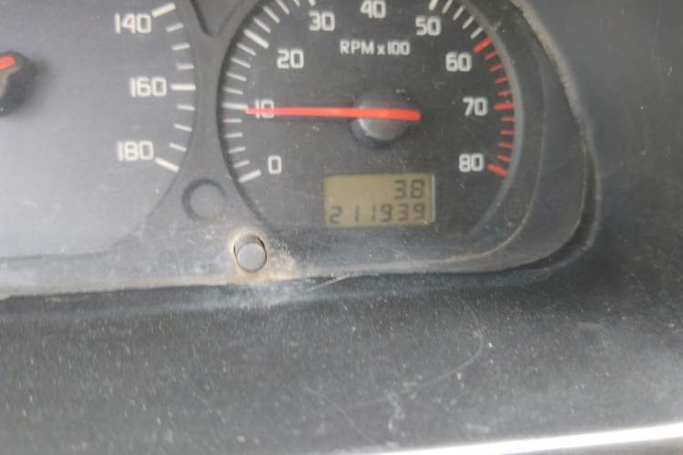 Used Jinbei Hiace  Odometer Close Up