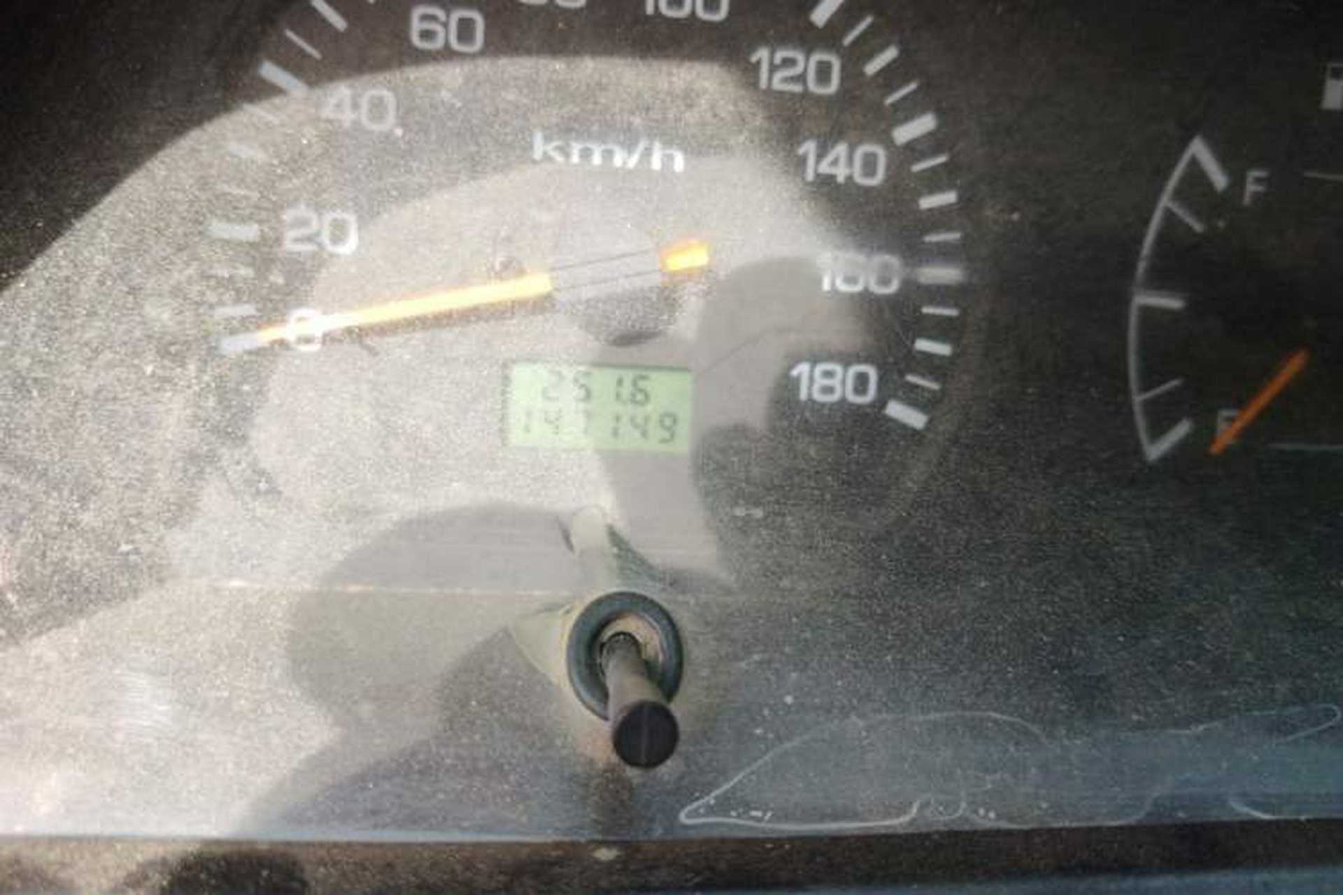 Used Jinbei Hiace  Odometer Close Up