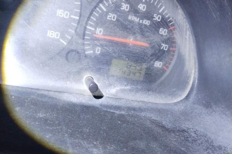 Used Jinbei Hiace 2014 2.0L 5th Generation Kuaiyunwang Business Version 4G19 Odometer Close Up