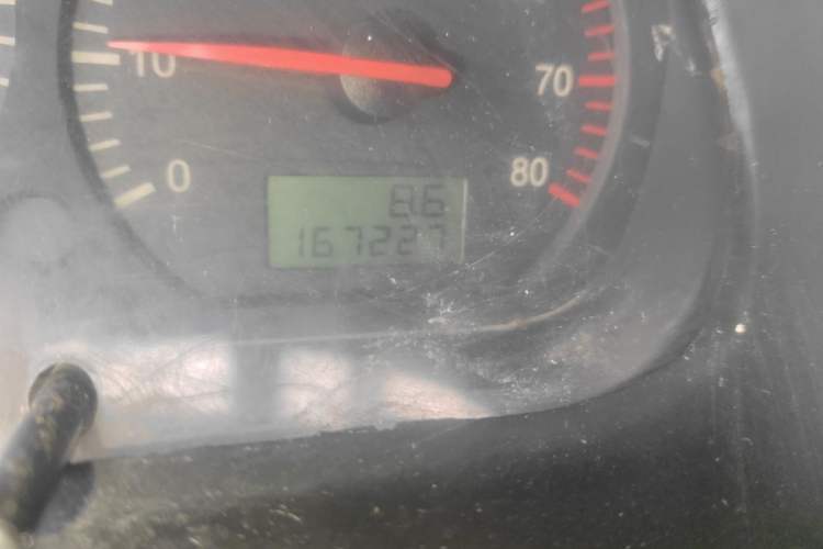 Used Jinbei Hiace 2014 2.0L Fifth-Generation Power King Classic V19 Odometer Close Up