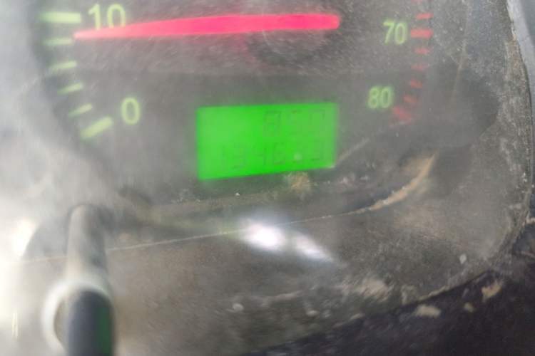 Used Jinbei Hiace 2014 2.0L 5th Generation Kuaiyunwang Business Version 4G20B Odometer Close Up