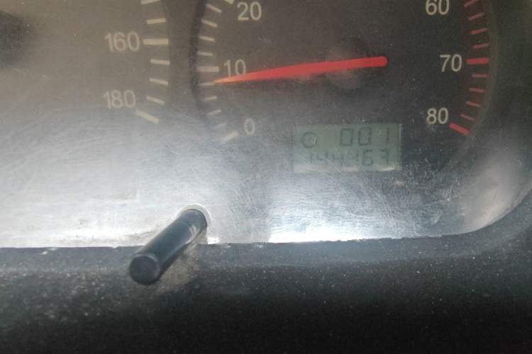 Used Jinbei Hiace 2014 2.0L Fifth-Generation Xiangyun Comfort Type 1 4G20C Odometer Close Up