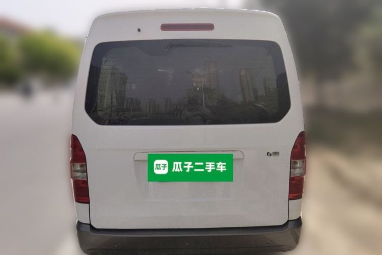 Used Jinbei Hiace 2014 2.0L Comfort Version V19 Rear