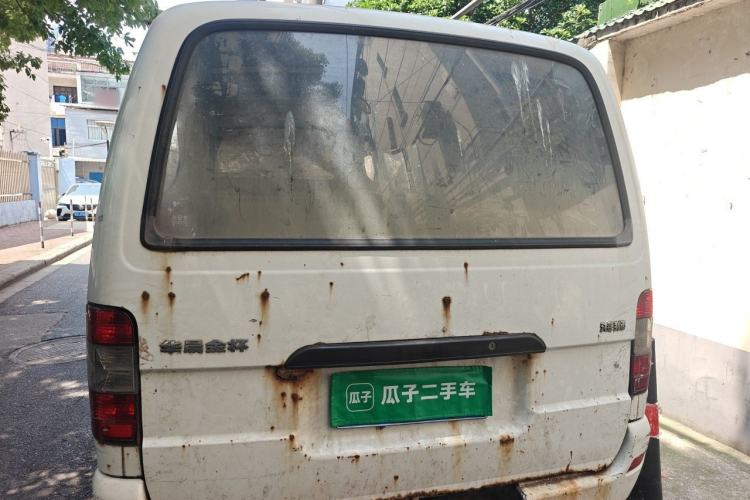 Used Jinbei Hiace 2014 2.0L Fifth-Generation Xiangyun Comfort Type 1 4G21C Rear