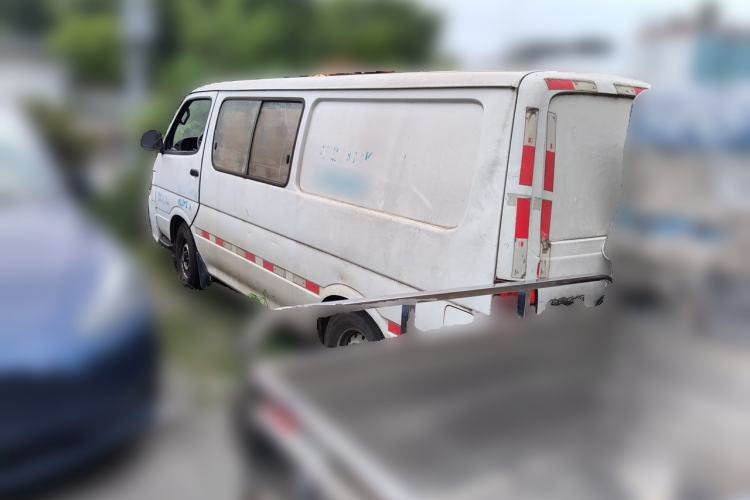 Used Jinbei Hiace 2014 2.0L Fifth-Generation Xiangyun Comfort Type 1 4G21C Rear Left 45 Deg