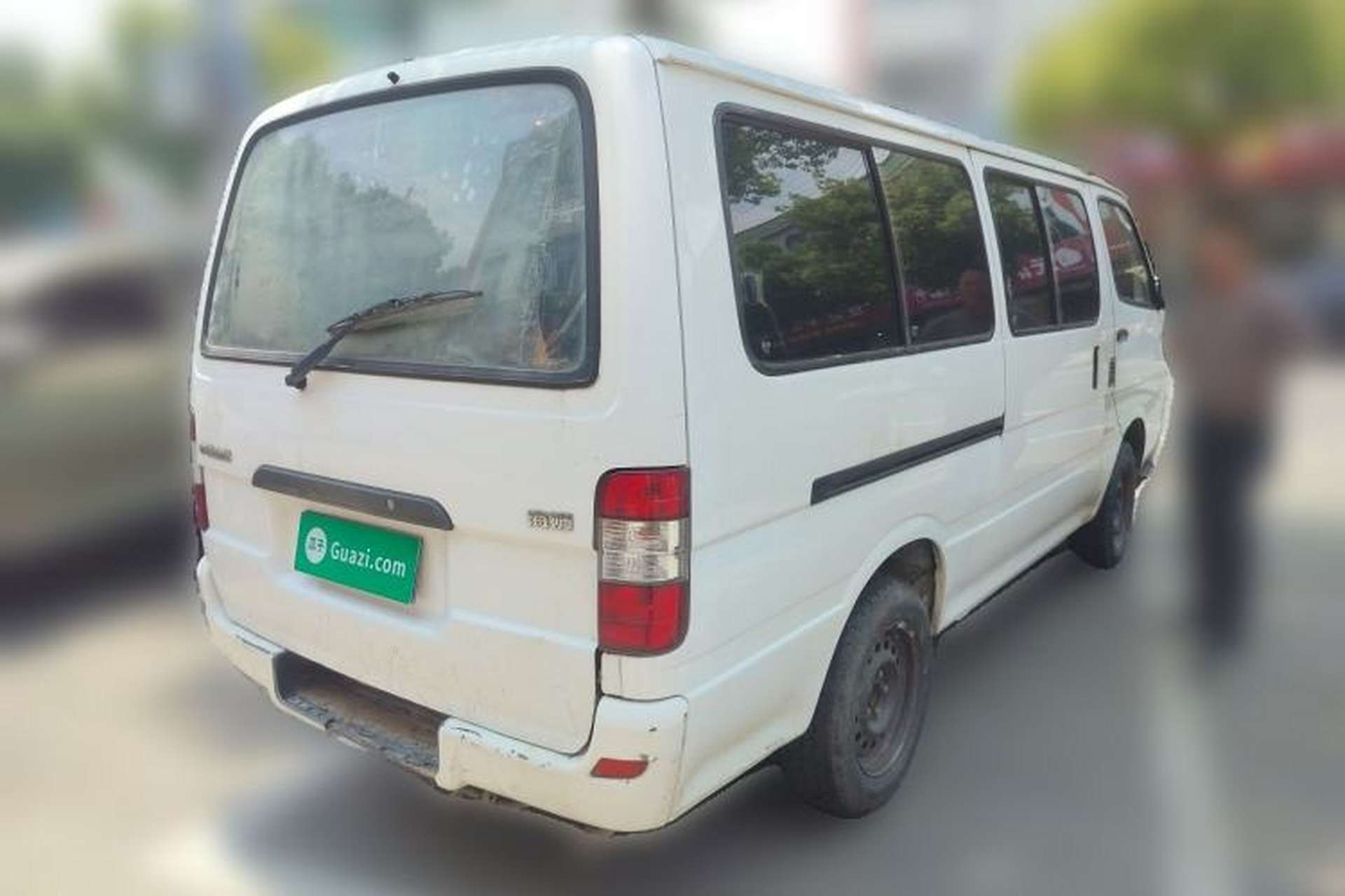 Used Jinbei Hiace 2014 2.0L Fifth-Generation Xiangyun Comfort Type 1 4G21C Rear Right 45 Deg