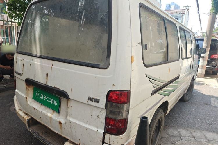 Used Jinbei Hiace 2014 2.0L Fifth-Generation Xiangyun Comfort Type 1 4G21C Rear Right 45 Deg