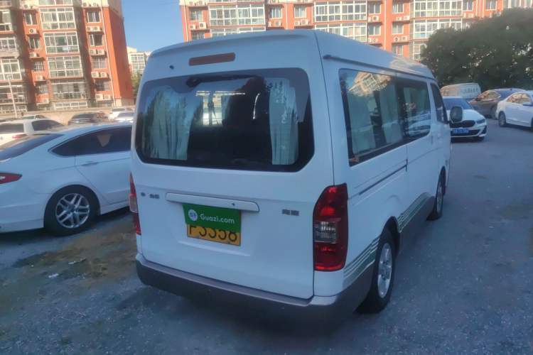 Used Jinbei Hiace 2014 2.2L Luxury Version V22 Rear Right 45 Deg