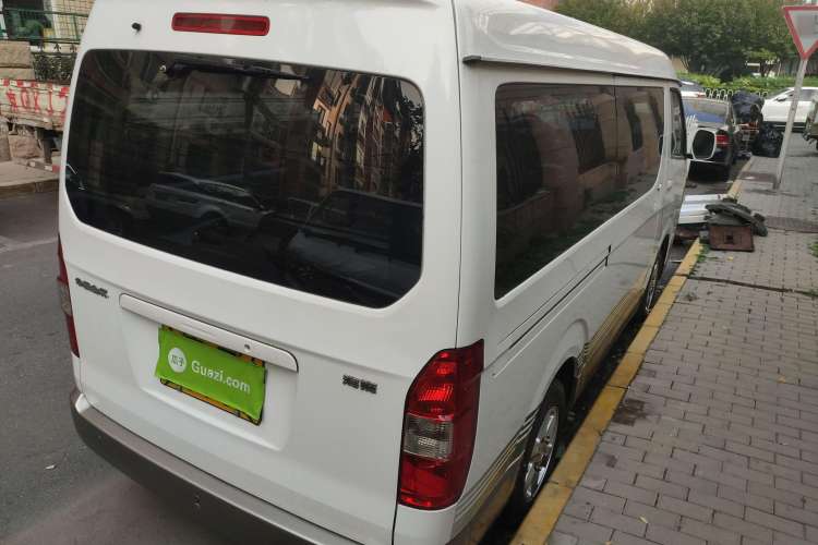 Used Jinbei Hiace 2014 2.2L Luxury Version V22 Rear Right 45 Deg