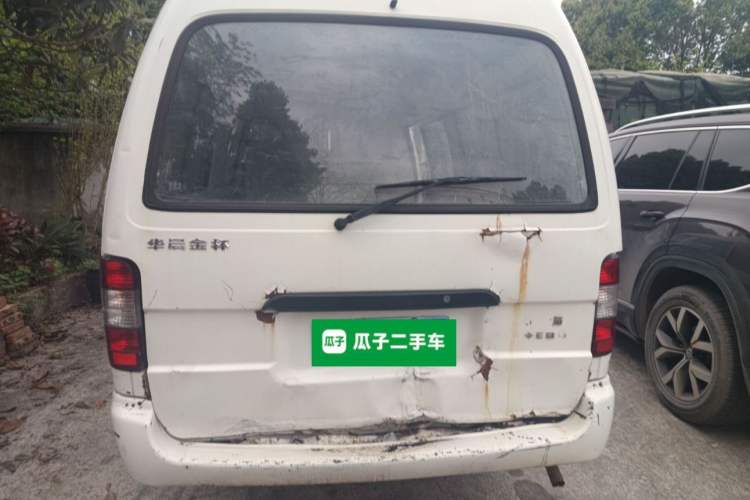Used Jinbei Hiace 2014 2.0L Fifth-Generation Xiangyun Comfort Type 1 4G20C Rear