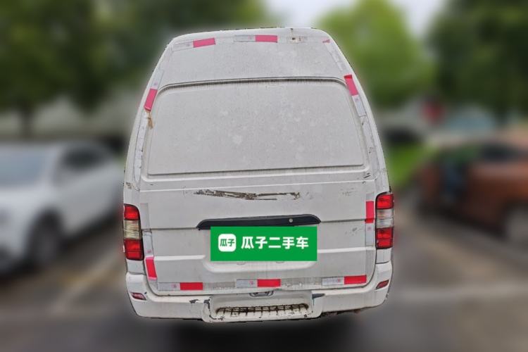 Used Jinbei Hiace 2014 2.0L Fifth-Generation Xiangyun Comfort Type 1 4G21C Rear