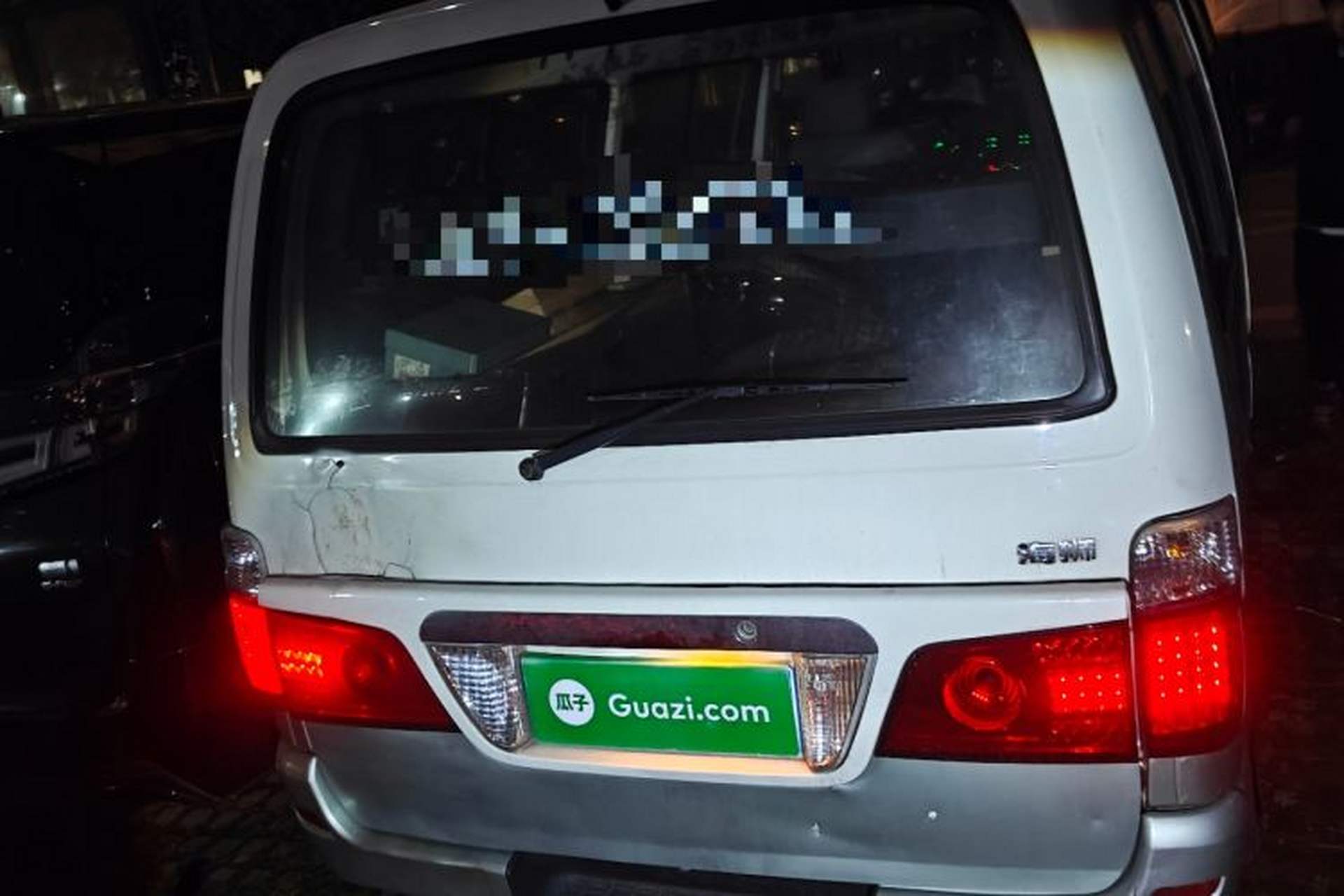Used Jinbei Hiace 2014 2.0L Fifth-Generation Xiangyun Comfort Type 1 4G20C Rear