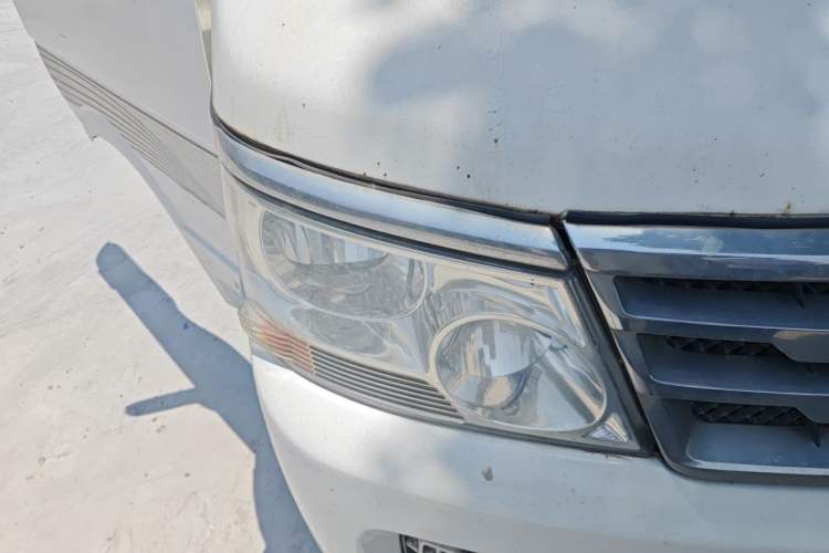 Used Jinbei Hiace  Right Front Headlight