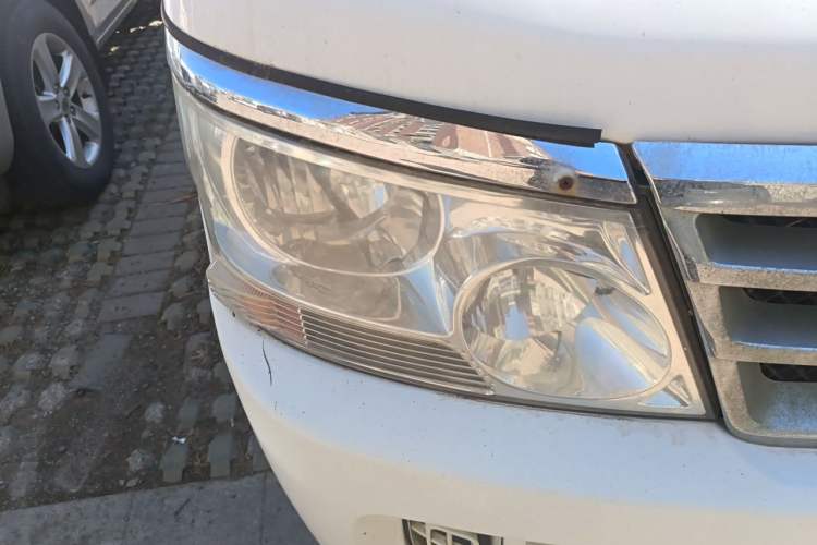Used Jinbei Hiace 2014 2.0L Fifth-Generation Power King Classic V19 Right Front Headlight