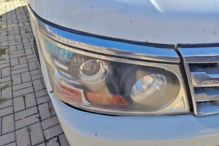 Used Jinbei Hiace 2014 2.0L Fifth-Generation Power King Classic 4G20D4B Right Front Headlight