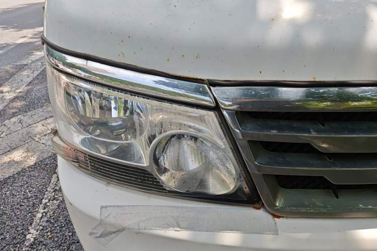Used Jinbei Hiace 2014 2.0L 5th Generation Kuaiyunwang Business Version 4G20B Right Front Headlight
