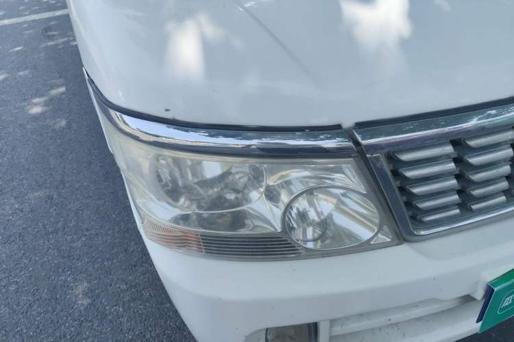 Used Jinbei Hiace 2014 2.0L 5th Generation Kuaiyunwang Business Version 4G20B Right Front Headlight