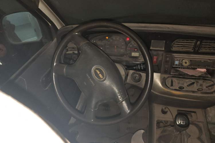 Used Jinbei Hiace 2014 2.0L 5th Generation Kuaiyunwang Business Version 4G19 Steering Wheel