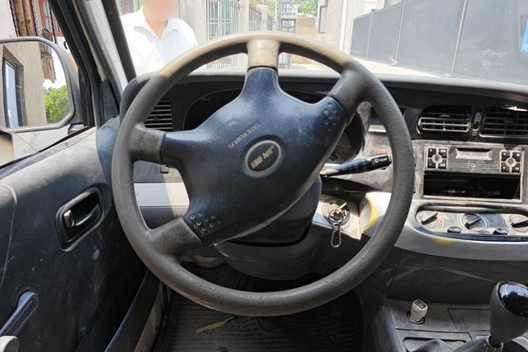 Used Jinbei Hiace 2014 2.0L 5th Generation Kuaiyunwang Business Version 4G19 Steering Wheel