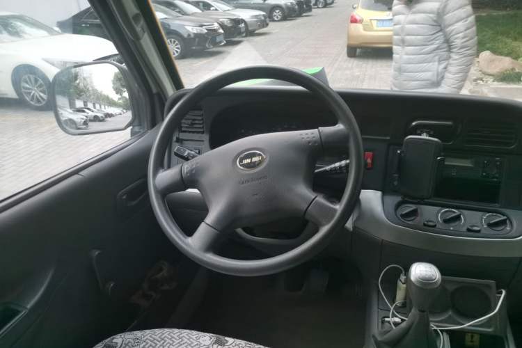 Used Jinbei Hiace 2014 2.0L 5th Generation Kuaiyunwang Business Version 4G19 Steering Wheel