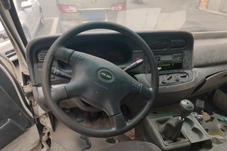 Used Jinbei Hiace 2014 2.0L 5th Generation Kuaiyunwang Business Version 4G19 Steering Wheel