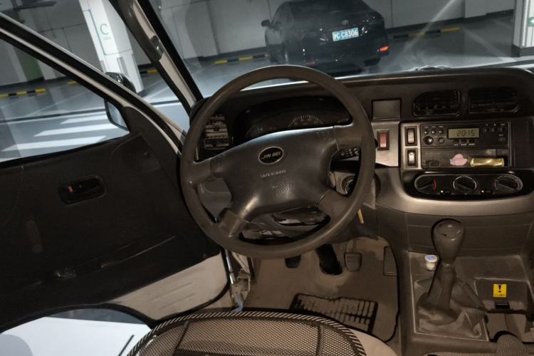 Used Jinbei Hiace 2014 2.0L 5th Generation Kuaiyunwang Business Version 4G19 Steering Wheel