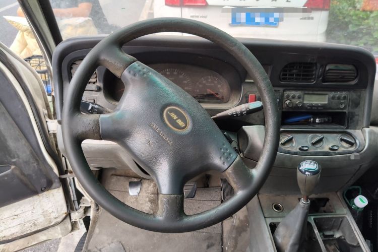 Used Jinbei Hiace 2014 2.0L 5th Generation Kuaiyunwang Business Version 4G19 Steering Wheel