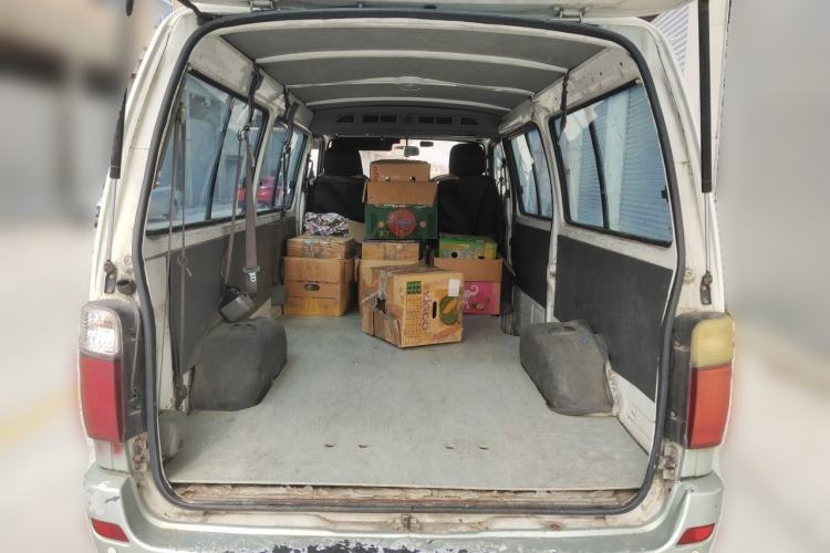 Used Jinbei Hiace 2014 2.0L 5th Generation Kuaiyunwang Business Version 4G19 Trunk