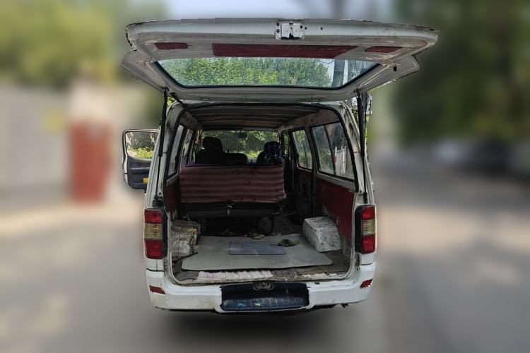 Used Jinbei Hiace  Trunk