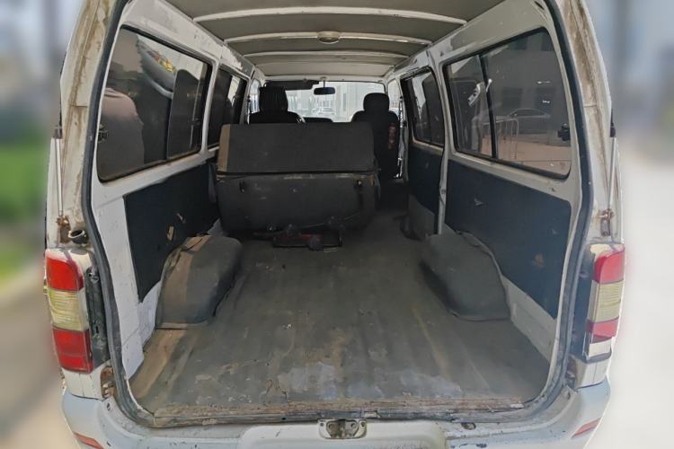 Used Jinbei Hiace  Trunk