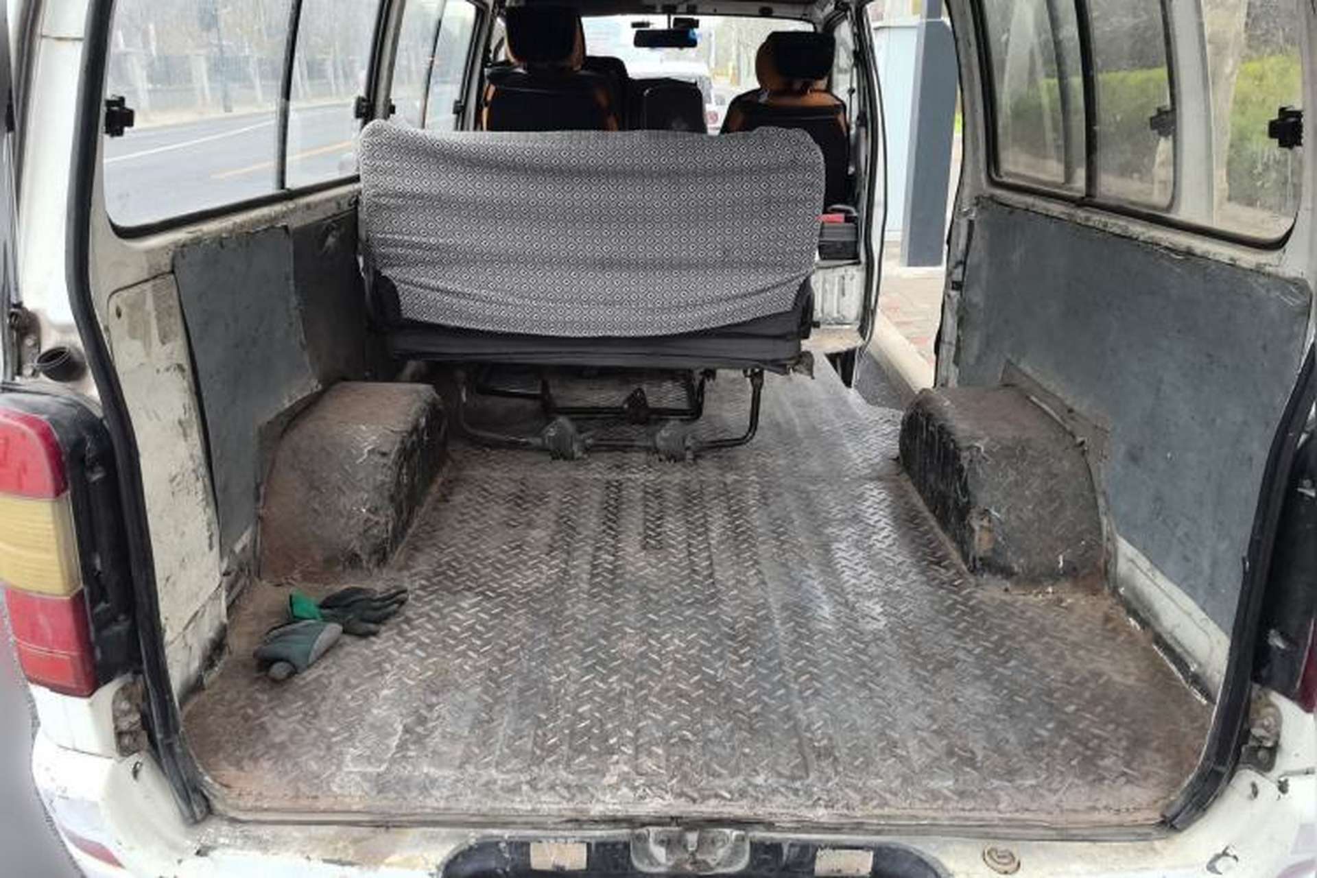 Used Jinbei Hiace  Trunk