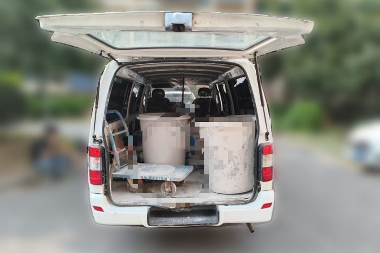 Used Jinbei Hiace 2014 2.0L Fifth-Generation Power King Classic V19 Trunk