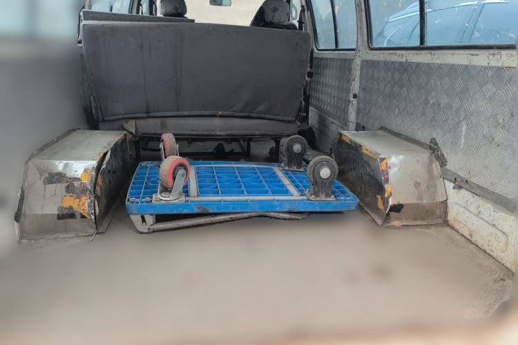 Used Jinbei Hiace  Trunk