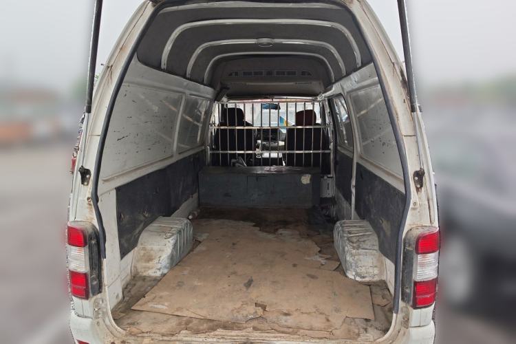 Used Jinbei Hiace  Trunk