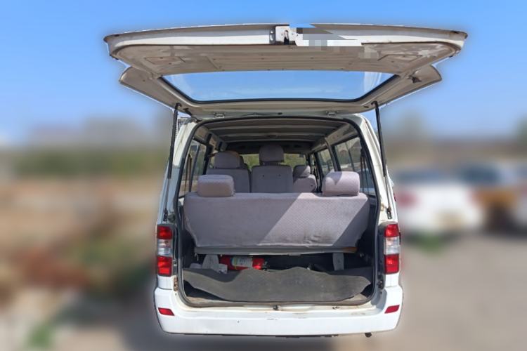 Used Jinbei Hiace 2014 2.0L 5th Generation Kuaiyunwang Business Version 4G20B Trunk