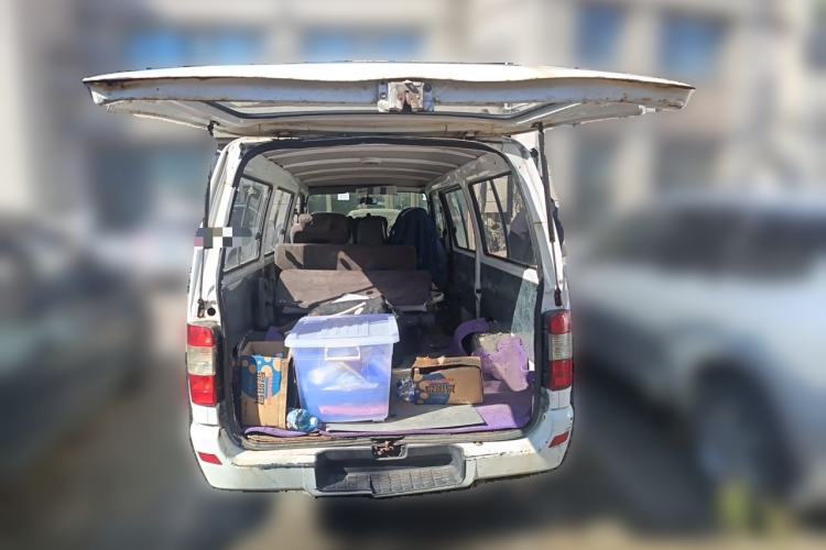 Used Jinbei Hiace 2014 2.0L Fifth-Generation Power King Classic V19 Trunk
