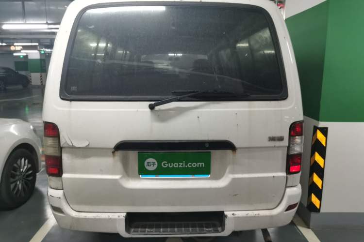 Used Jinbei Hiace 2014 2.0L 5th Generation Kuaiyunwang Business Version 4G19 Trunk