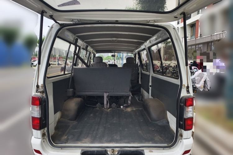 Used Jinbei Hiace 2014 2.0L 5th Generation Kuaiyunwang Business Version 4G20B Trunk