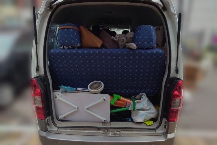 Used Jinbei Hiace 2014 2.0L Luxury Version V19 Trunk
