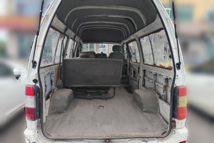 Used Jinbei Hiace 2014 2.0L 5th Generation Kuaiyunwang Business Version 4G19 Trunk