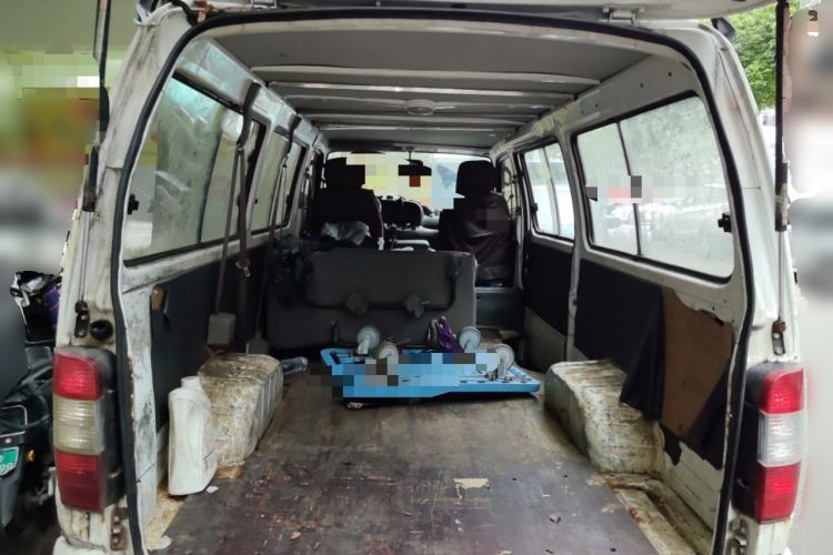 Used Jinbei Hiace 2014 2.0L 5th Generation Kuaiyunwang Business Version 4G20B Trunk