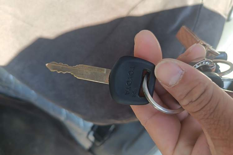 Used Jinbei Hiace 2014 2.0L Fifth-Generation Power King Classic V19 Vehicle Key