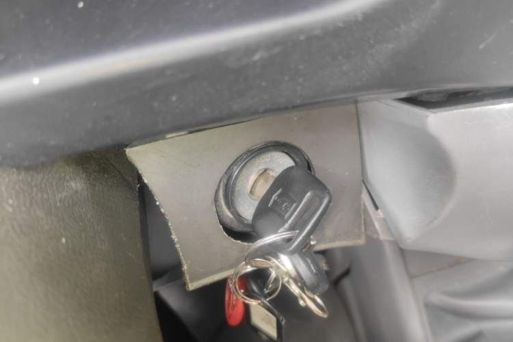 Used Jinbei Hiace 2014 2.0L Fifth-Generation Power King Classic V19 Vehicle Key
