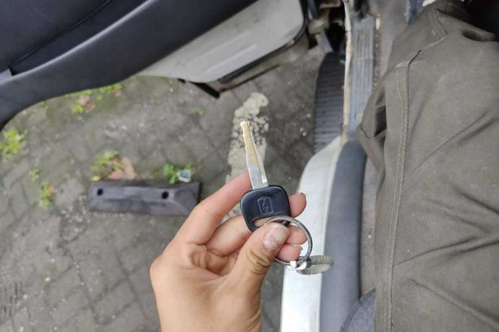 Used Jinbei Hiace 2014 2.0L 5th Generation Kuaiyunwang Business Version 4G20B Vehicle Key