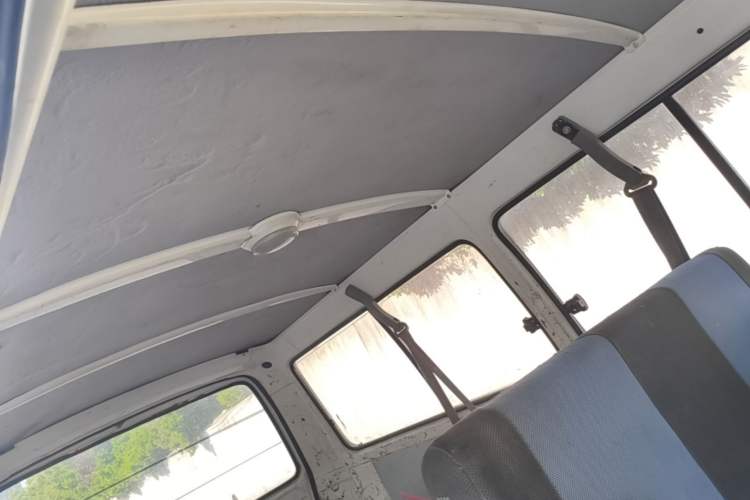 Used Jinbei Hiace 2014 2.0L 5th Generation Kuaiyunwang Business Version 4G19 Headliner
