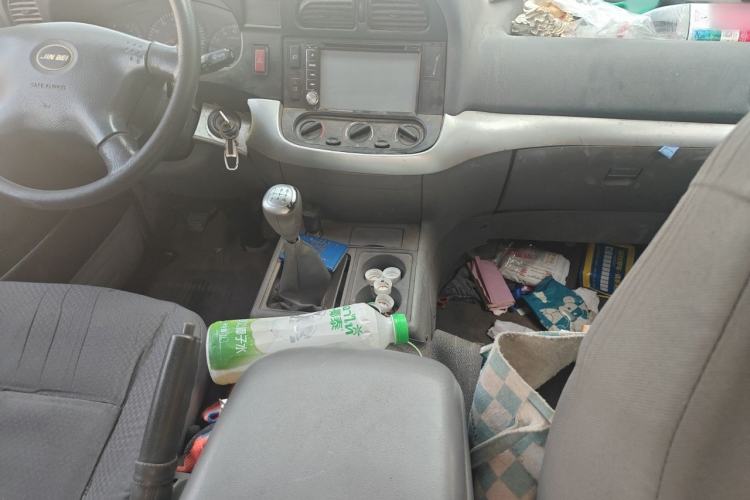 Used Jinbei Hiace  Center Console